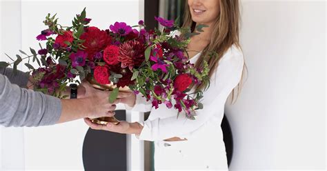 flowers delivered|Iba pa.
